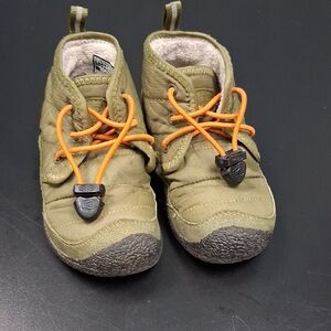 Keen Kids Olive Green Slip-On Boots with Orange Bungee